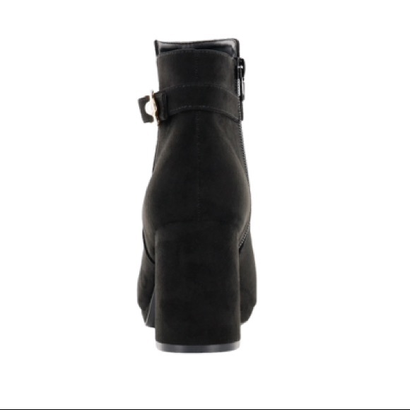 ★ NWT KELLY & KATIE Boots ★ - Picture 5 of 6